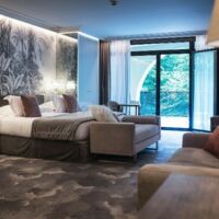 HOTEL LE PAVILLON / CHAMBRE