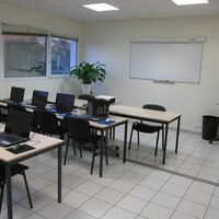 Salle new-york équipée - disposition classe