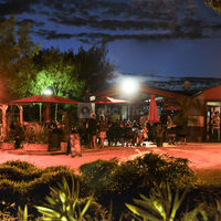 Une soirée au village