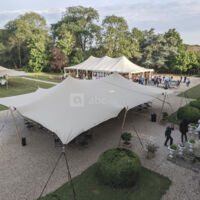 Terrasse et parc avec nos tentes