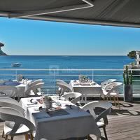 Hôtel de la Plage le Mahogany