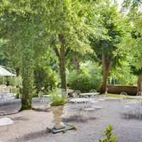 Terrasse donnant sur le parc