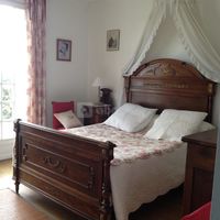 La Grotte de la Roche Aux Fées