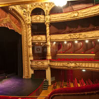 Grande Salle - vue sur la scène du théâtre Gabrielle Dorziat
