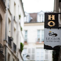 Hôtel Le Clos - rue