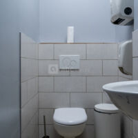 Toilettes standards - Salle Riviera