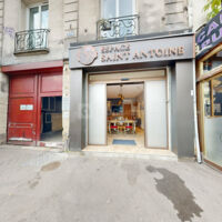 Entrée sur rue Espace Saint Antoine