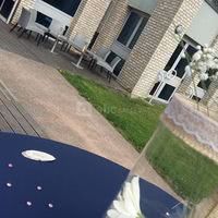 VIN D'HONNEUR EXTERIEUR A COTE DE LA SALLE