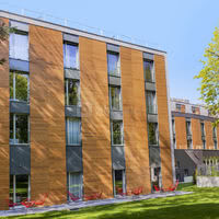 Façade Hôtel côté jardin