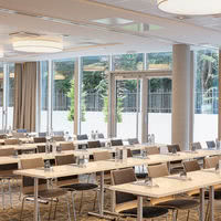 Salle plénière la forêt en classe