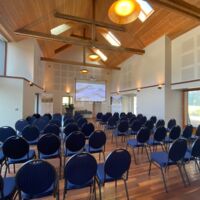 L'intérieur de la salle de Léquinais