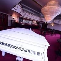 Le Bar Mezzanine