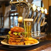 Roy's Pub