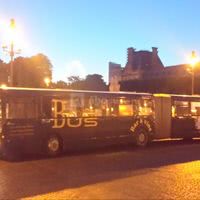 Pause au Carrousel du Louvre