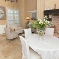 Petit salon