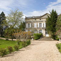 Château Latour Ségur Suites & Spa