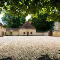Grange et Orangerie du Château de Vaux
