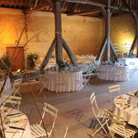Grange et Orangerie du Château de Vaux