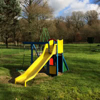 Jeux d'enfants extérieurs