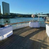 La Péniche de Notre Dame de Paris