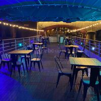 LA TERRASSE