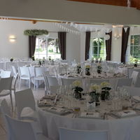 Décoration de salle de réception
