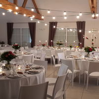 Décoration de salle de réception