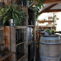 Le cabaret theatre , le café du moulin