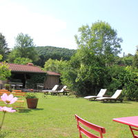 Jardin clos & four à bois