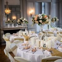 Salon gris en salle de recption