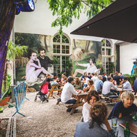 Café A