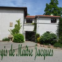 Le logis salons chambres 400m2