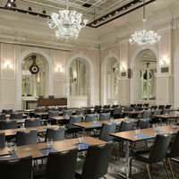 Salon Baccarat disposition Classe