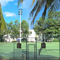 Les courts de tennis