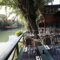 Restaurant les Pieds Dans l'Eau