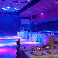 Salle toute en couleur