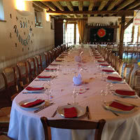 Grande table en U