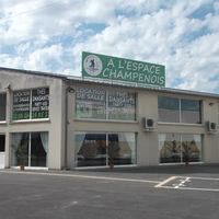 Vu de la cour extérieure