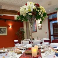 Anniversaire, salle et matériel mis en place par La Croisée des Possibles