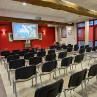 Salle en conférence pour 70 participants