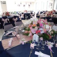 Salle 180m² décoration florale