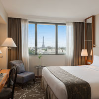Nos chambres Business avec vue sur la Tour Eiffel