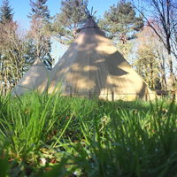 Tipis géants