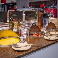 Buffet chaud petit déjeuner