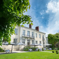 Façade hôtel Côté jardin