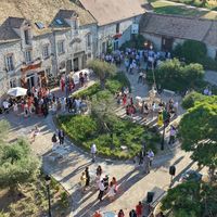 Le Village de Sully