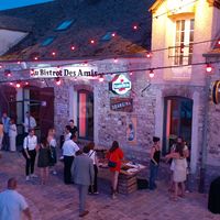 Le Village de Sully