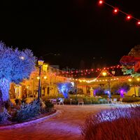 LA PLACE DU VILLAGE