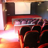LE CINEMA DU VILLAGE : 80 places