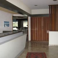 Brit Hotel du Laca